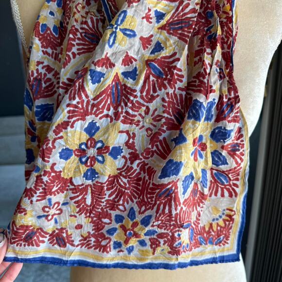 Vintage Floral scarf - Picture 3 of 4